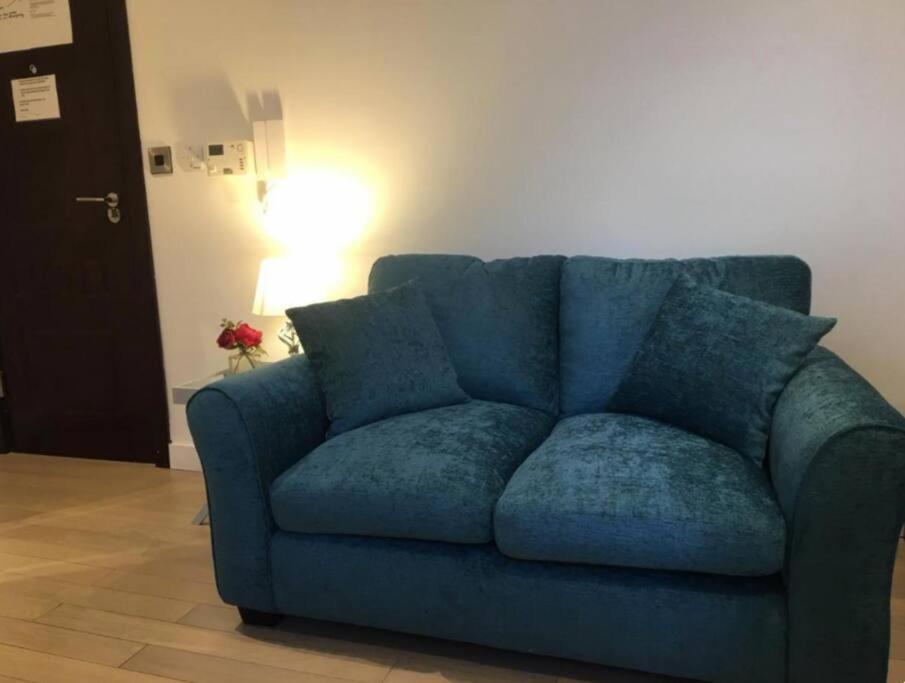 Victoria Street Apartment Sleeps 2 ลิเวอร์พูล ภายนอก รูปภาพ
