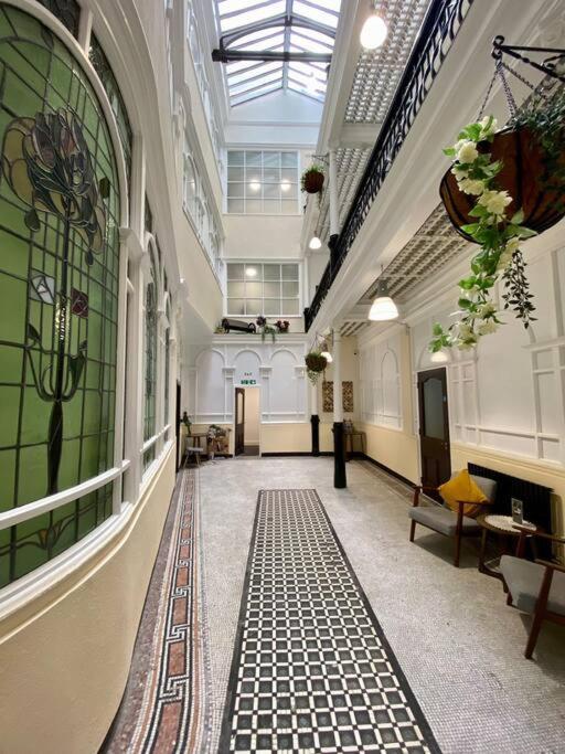 Victoria Street Apartment Sleeps 2 ลิเวอร์พูล ภายนอก รูปภาพ