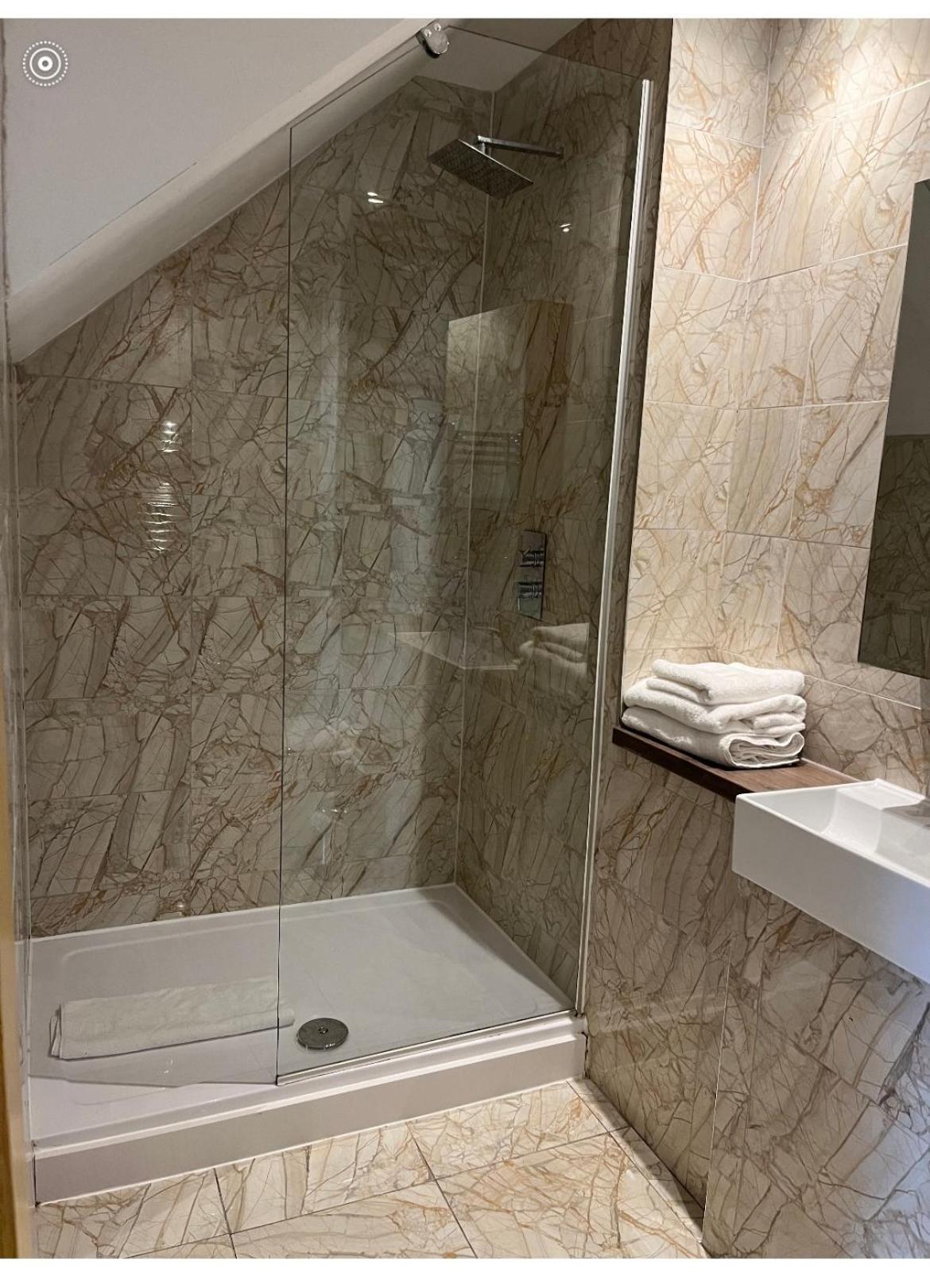 Victoria Street Apartment Sleeps 2 ลิเวอร์พูล ภายนอก รูปภาพ