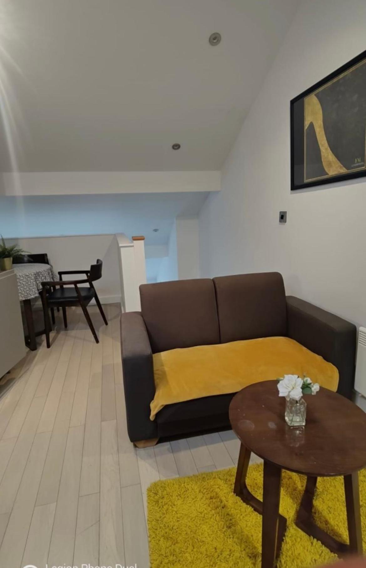 Victoria Street Apartment Sleeps 2 ลิเวอร์พูล ภายนอก รูปภาพ