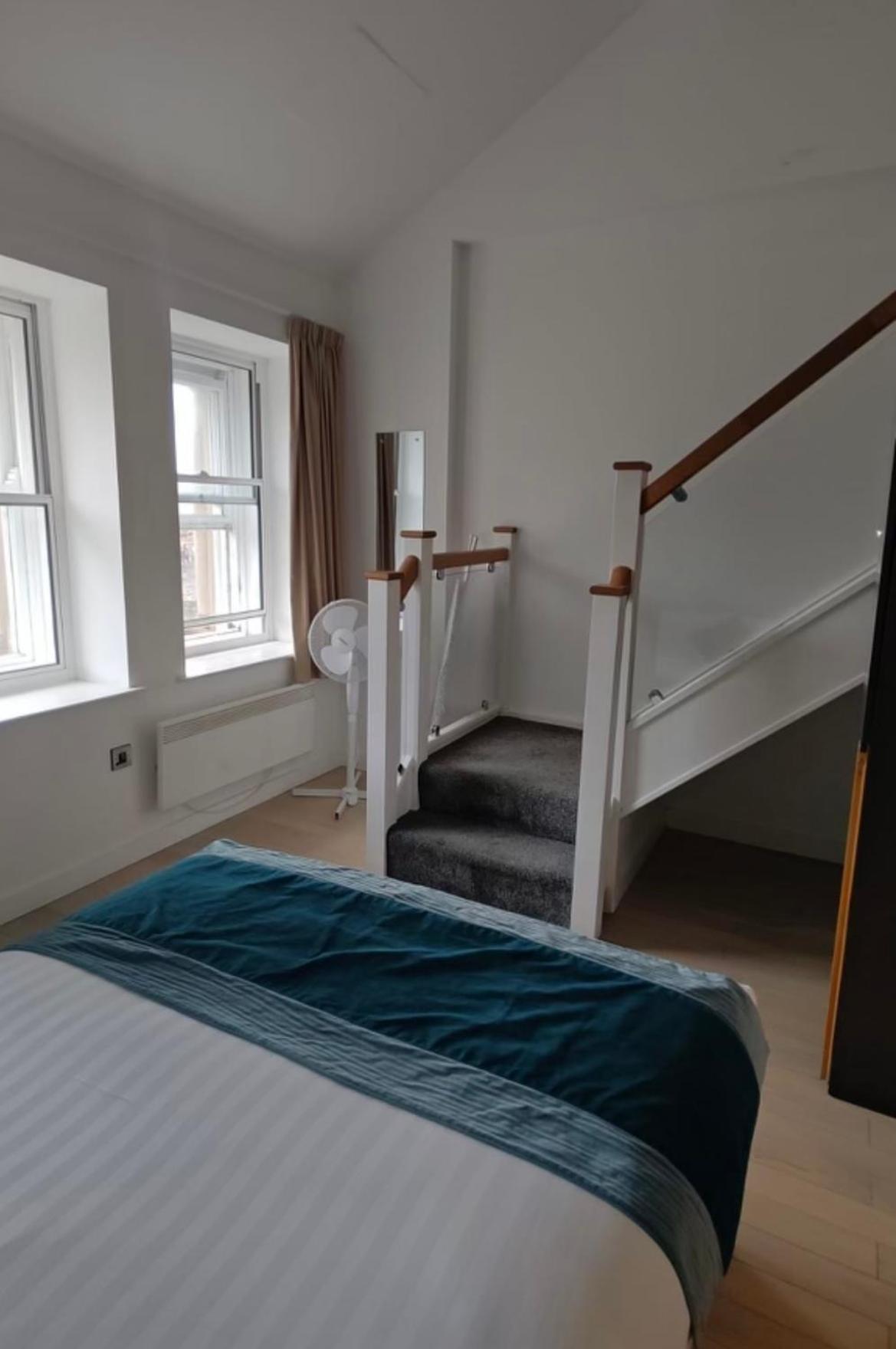Victoria Street Apartment Sleeps 2 ลิเวอร์พูล ภายนอก รูปภาพ